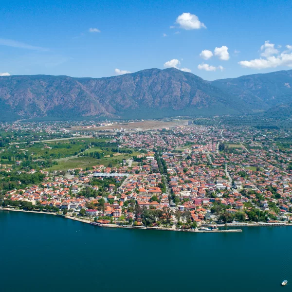 Egede Satılık Köy Evleri